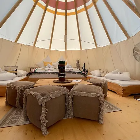 Tipi Papago Apartment Belau