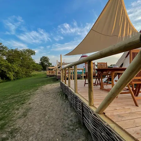 Tipi Papago Lejlighed Belau